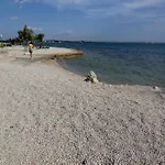 Ferien Haus Evita Auf Insel Vir,wohnung Ii 아파트