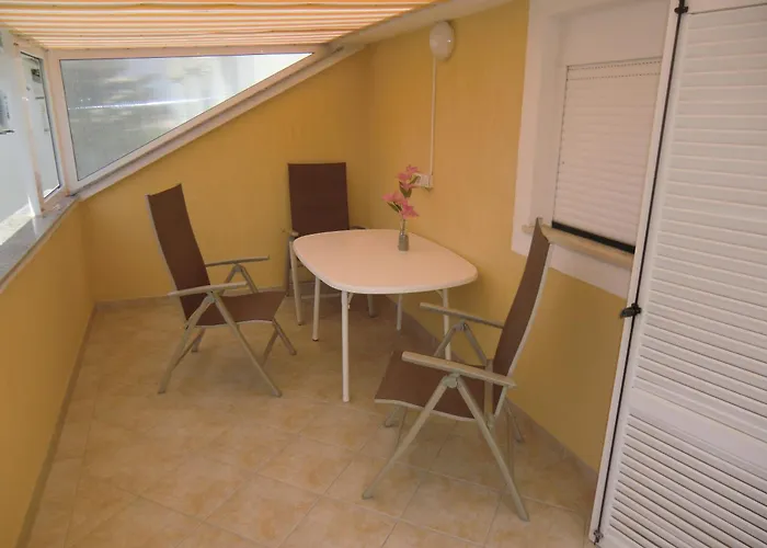 Ferien Haus Evita Auf Insel Vir,wohnung Ii Apartamento *