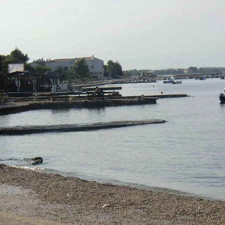 Appartamento Ferien Haus Evita Auf Insel Vir,wohnung Ii