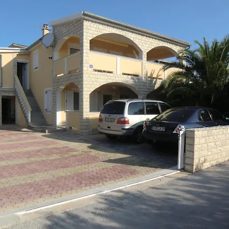 Ferien Haus Evita Auf Insel Vir,wohnung Ii Vir