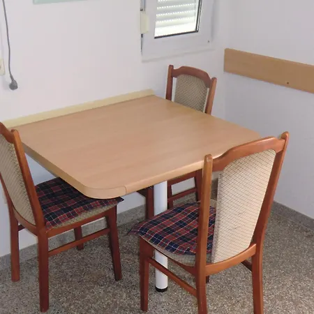 Ferien Haus Evita Auf Insel Vir,wohnung Ii