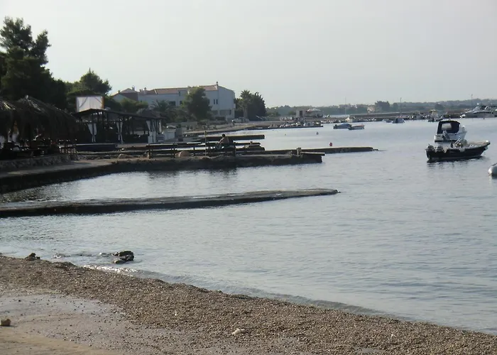 Appartamento Ferien Haus Evita Auf Insel Vir,wohnung Ii