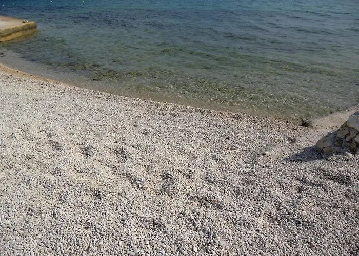 Ferien Haus Evita Auf Insel Vir,wohnung Ii Appartamento